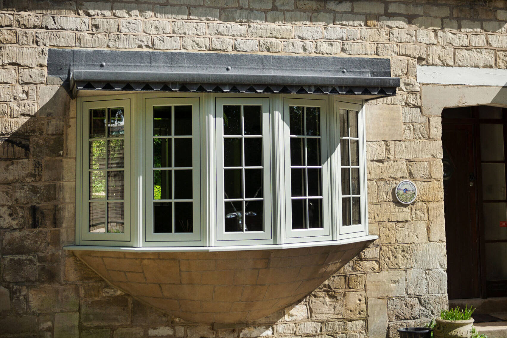 bow windows 1 bow
